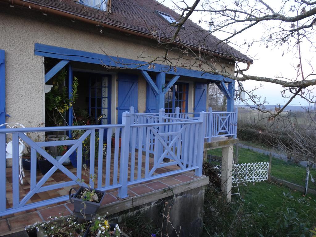 Maison Artigouha Acomodação com café da manhã Loubieng Exterior foto